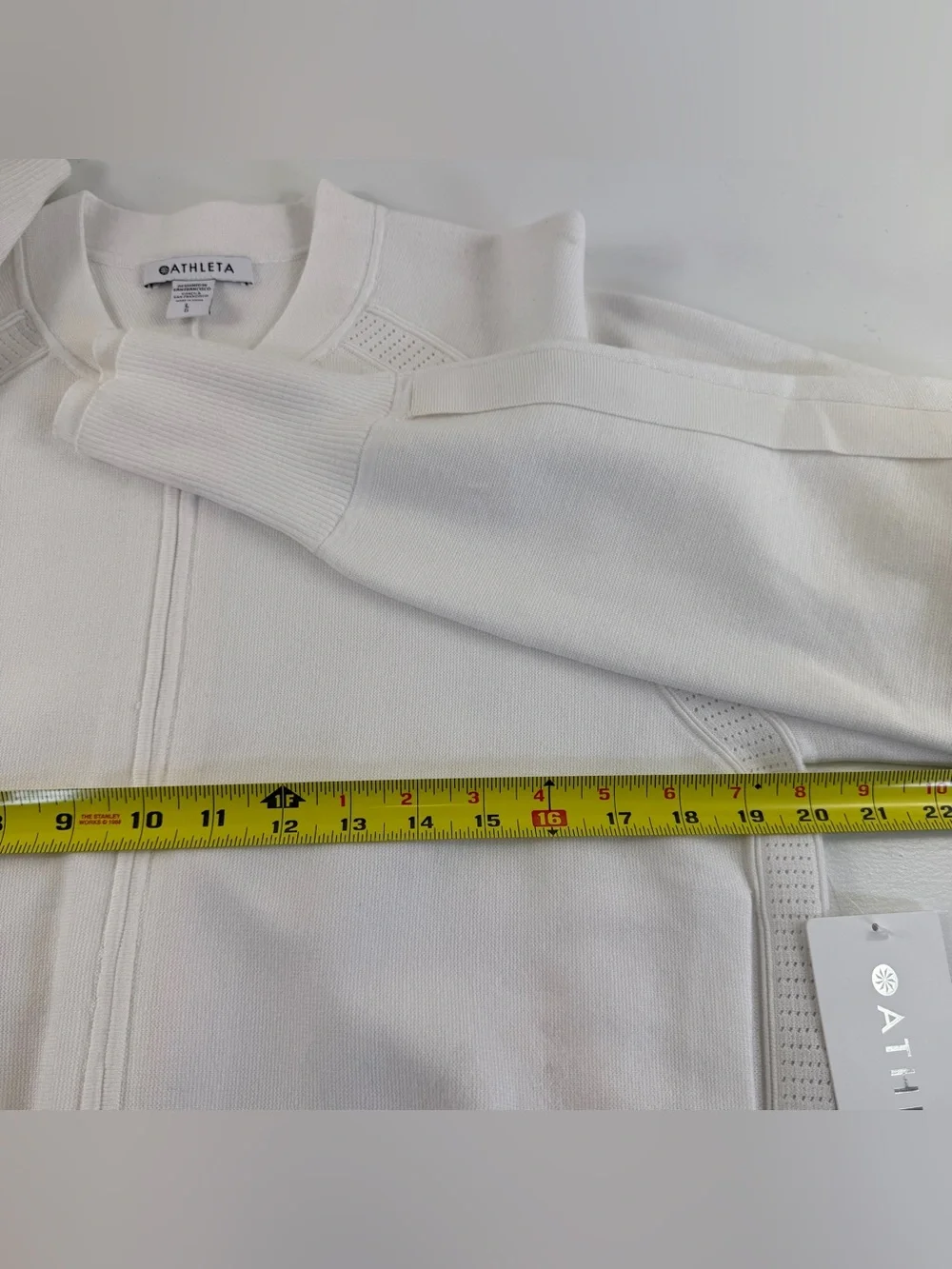 Athleta this white